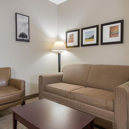 Comfort Suites Lafayette University Area Exterior foto