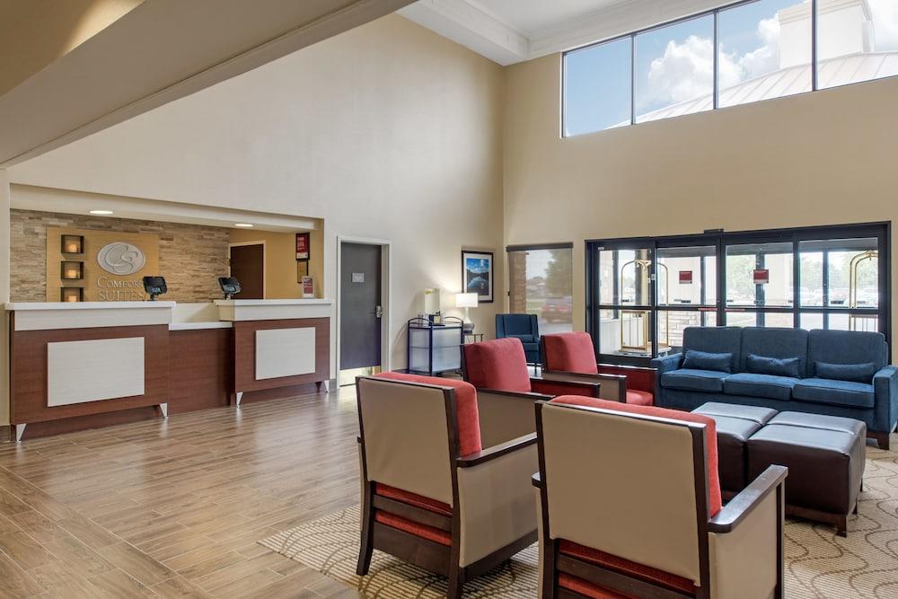 Comfort Suites Lafayette University Area Exterior foto